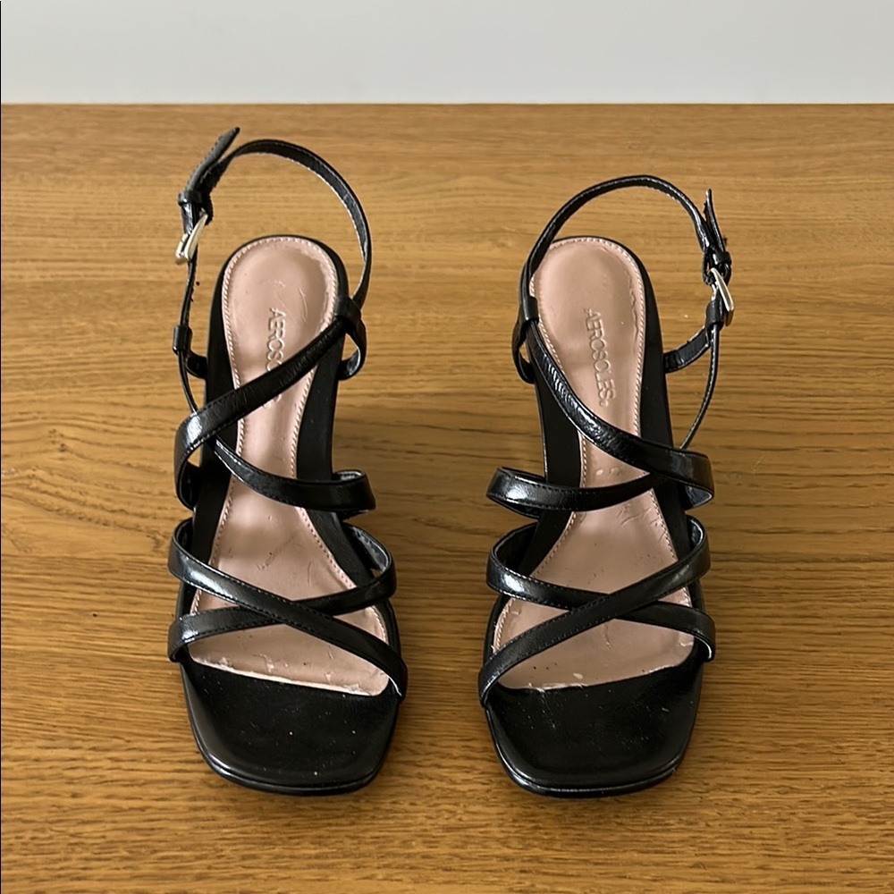 AEROSOLES Black Strappy Wedge Heels